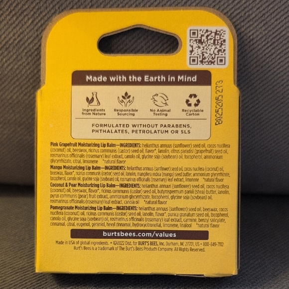 Burt's Bees Assorted Lip Balm Collection - Picture 2 of 7